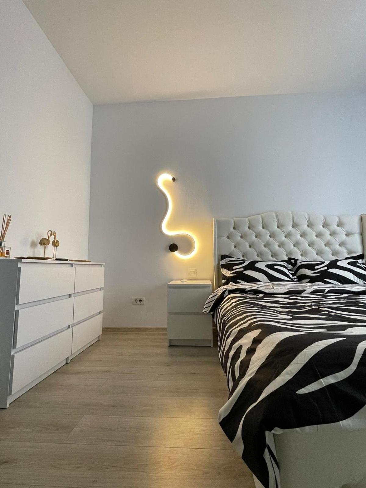 Apartmán Golden Shades Chiajna Exteriér fotografie